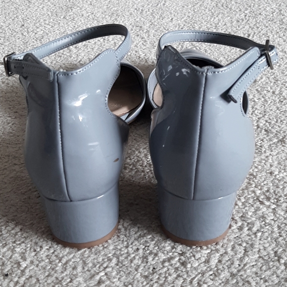ALDO Lovely Blue Grey Patent Shoes - Pointy Toe, Ankle Strap, Cushion Insole - Picture 8 of 17
